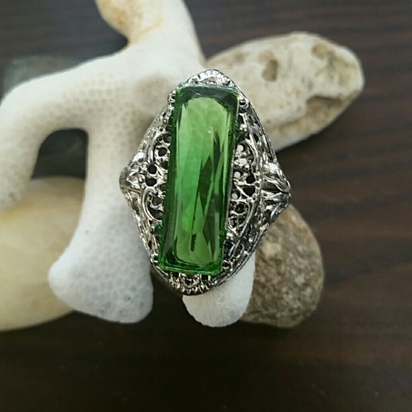 Jewelry - Silver Plated Ring with Emerald